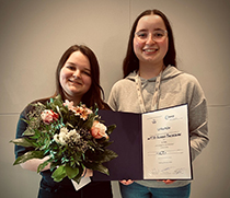 Alina Hecht und Gina Krönert beim Radiologiekongress in Hamburg